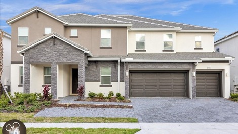 15-bedroom mansion in Orlando