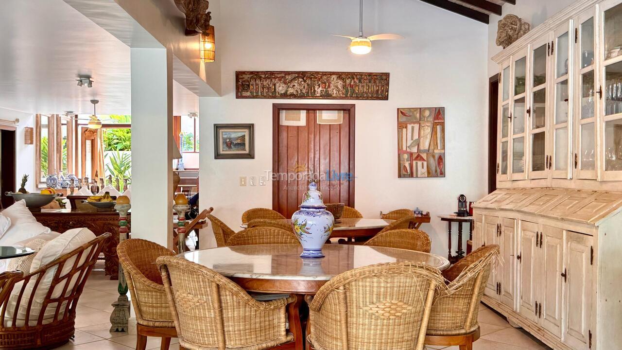 Casa para alquiler de vacaciones em São Sebastião (Praia da Baleia)