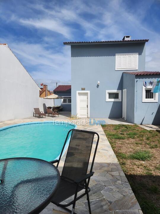 Casa para alquiler de vacaciones em Rio Grande (Praia do Cassino)