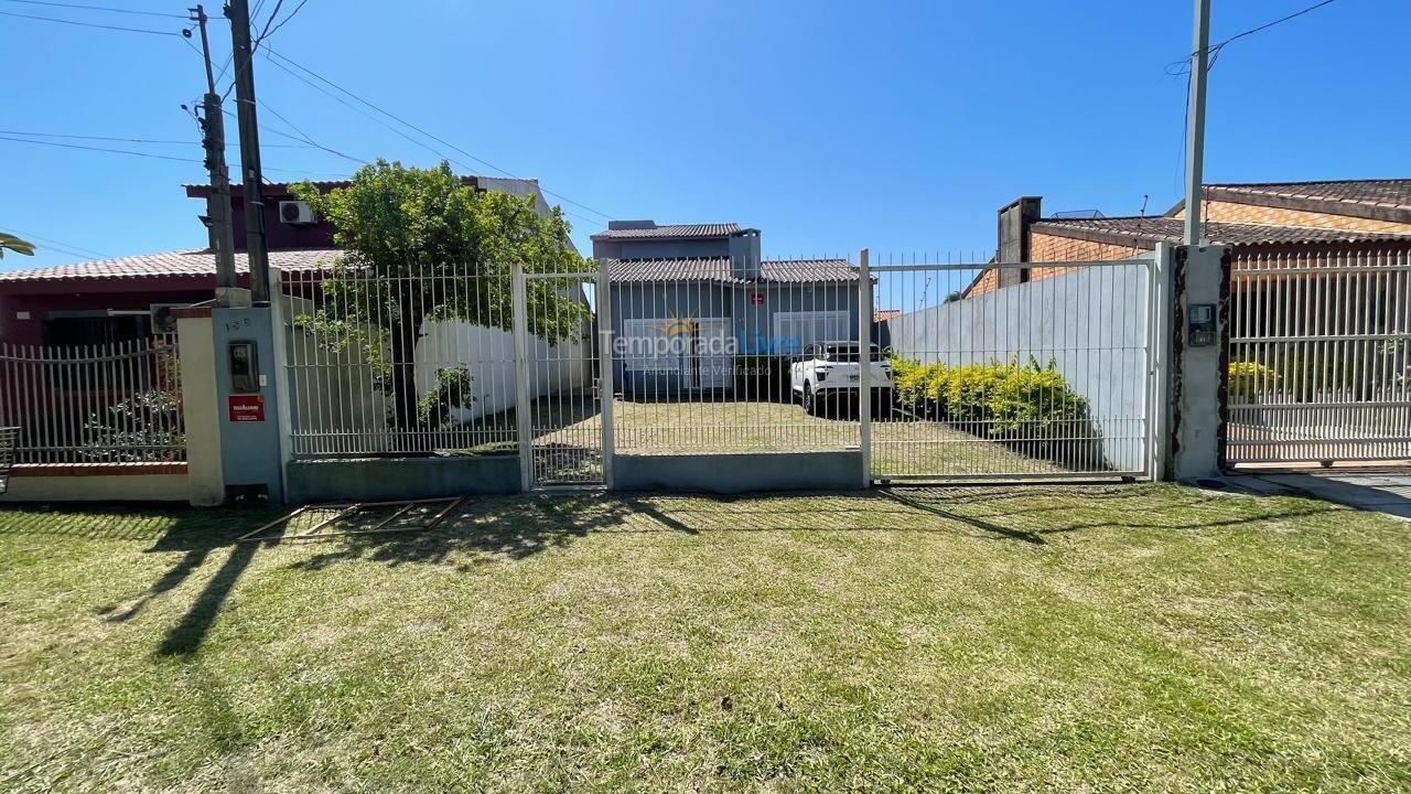Casa para alquiler de vacaciones em Rio Grande (Praia do Cassino)
