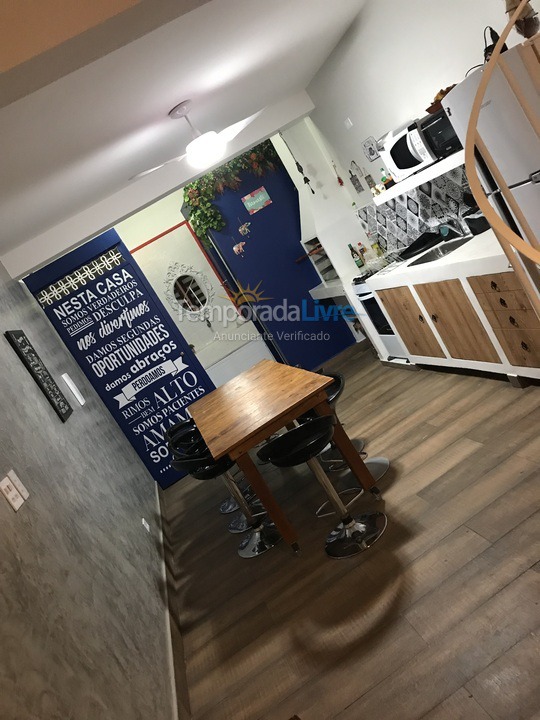 Casa para aluguel de temporada em Caraguatatuba (Massaguaçu)