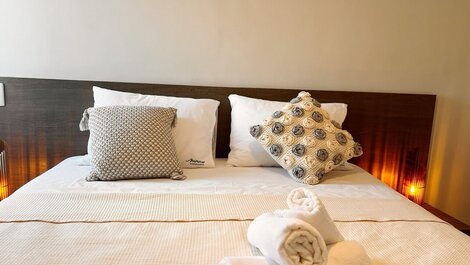 Apart. c/Varanda em Cabo Branco-Miramar