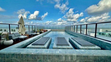 Charming Flat Near the Beach on Get By Side