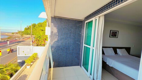 Apartment with Balcony Facing the Sea in Cabo Branco-Miramar