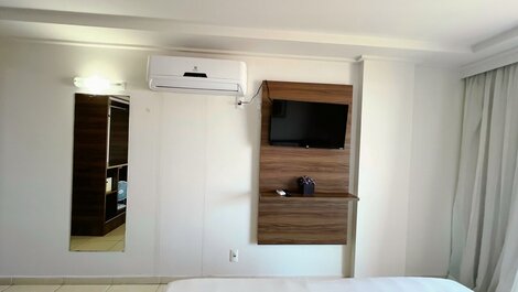 Apartment with Balcony Facing the Sea in Cabo Branco-Miramar