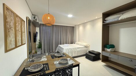 Charmoso Flat c/Varanda p/3 pessoas - Bessa