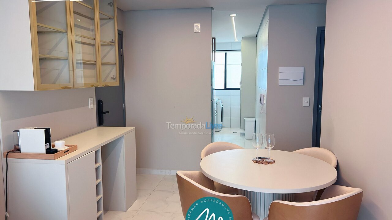 Apartamento para aluguel de temporada em João Pessoa (Manaíra)