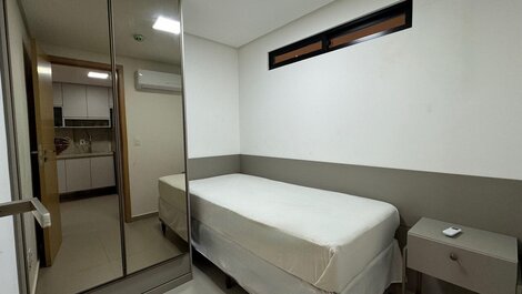 Apto p/ 3 pessoas no Cabo Branco