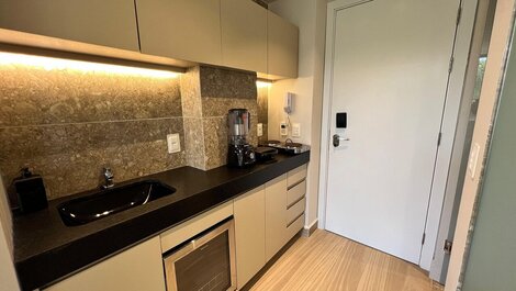 Apartment with partial sea view in Cabo Branco