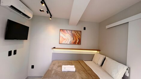 Flat c/ Varanda p/4 pessoas Tambaú-MH