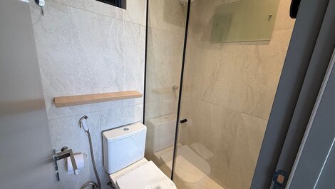 Apartamento con balcón y vistas al mar en Jardim Oceania