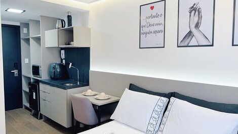 Sophisticated Studio in Move