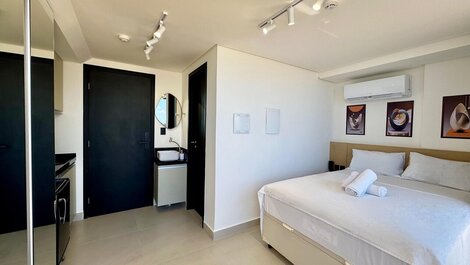 Apartment with Balcony and High Sea View - Marine-Miramar