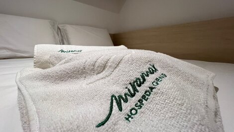 Apart. com Varanda em Cabo Branco