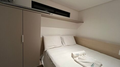 Apart. com Varanda em Cabo Branco