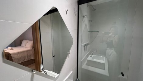 Apart. com Varanda em Cabo Branco