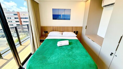 Flat com varanda no Jardim Oceania