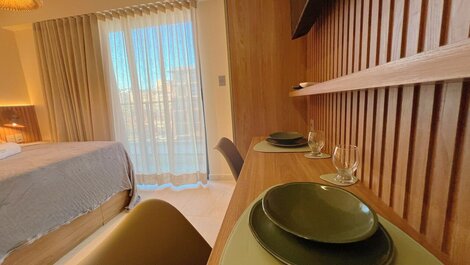Family Apartment for 3 with Balcony - Miramar Lodgings