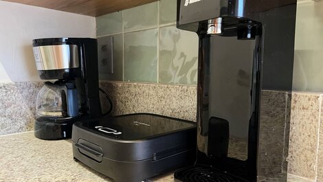 Family Apartment for 3 with Balcony - Miramar Lodgings