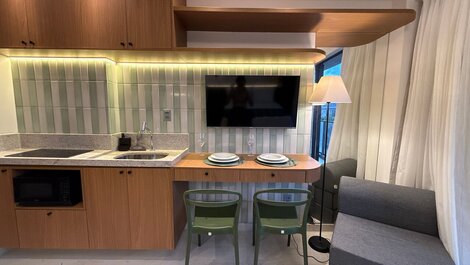 Flat c/ Varanda Vista Mar/ Prédio pé na areia