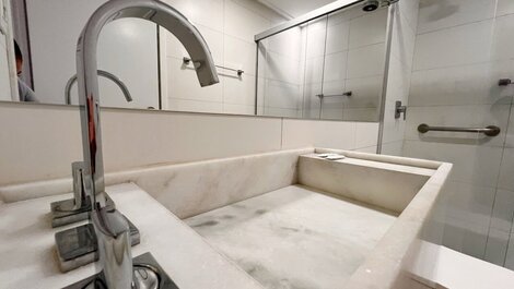 Apart c/ Terraço no Solar Tambaú