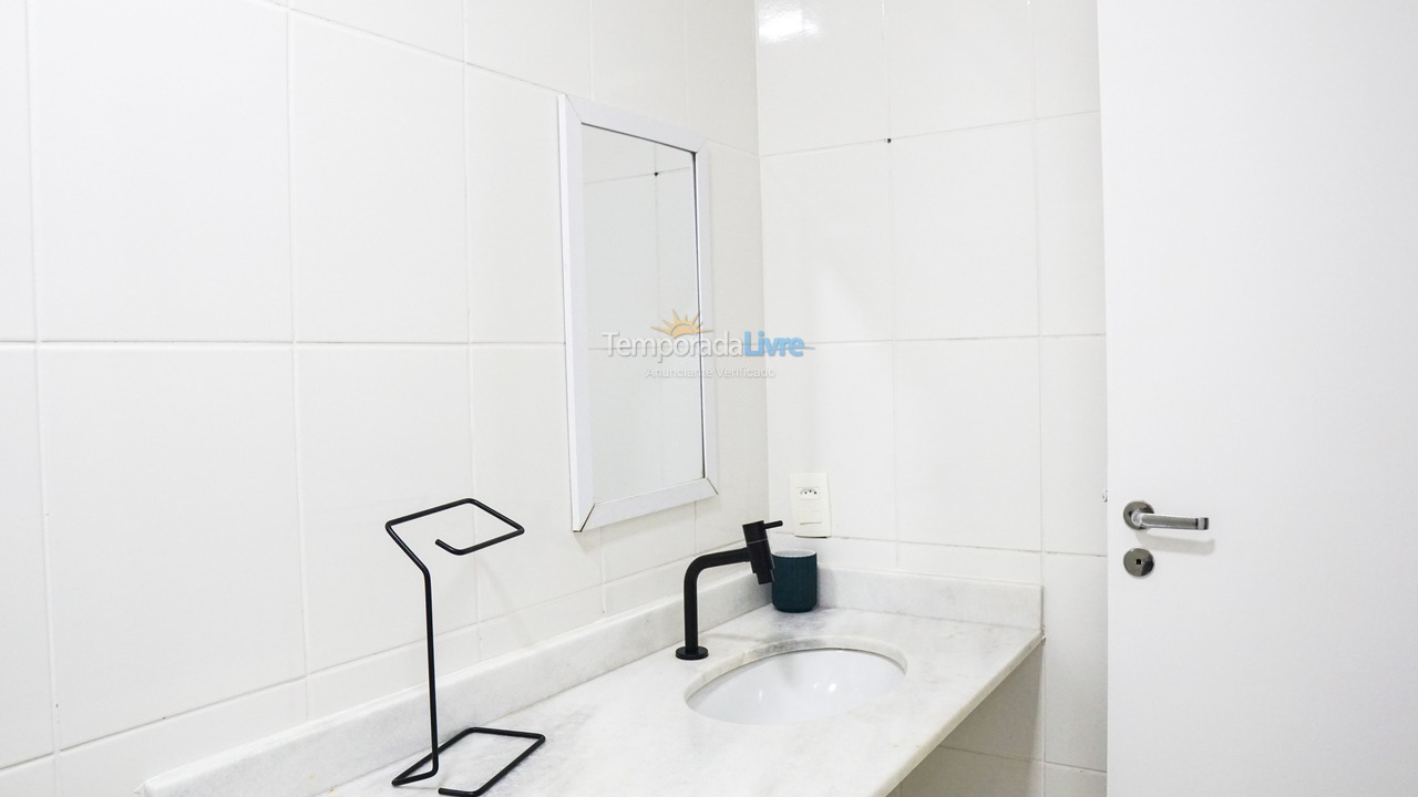 Apartamento para aluguel de temporada em Ubatuba (Praia Grande)