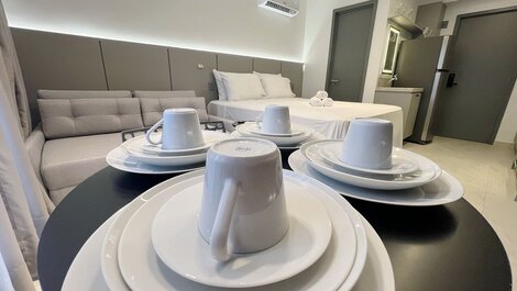 Flat p/ 4 pessoas c/ Terraço-Miramar Hospedagens