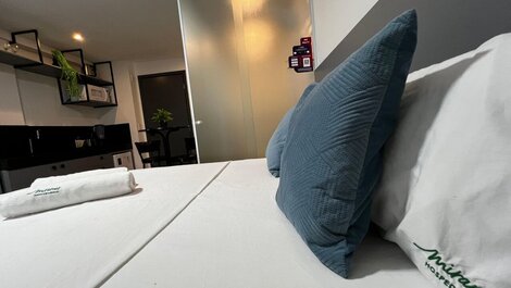 Cozy Flat on Get by Side