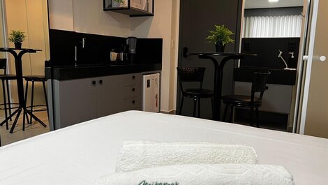 Cozy Flat on Get by Side