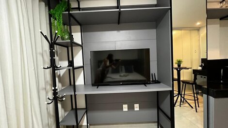 Cozy Flat on Get by Side