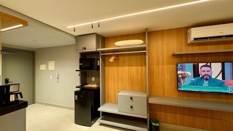 Flat aconchegante c/ Varanda e Vista Piscina