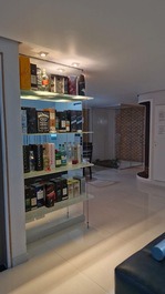 Sala de estar na parte inferior 