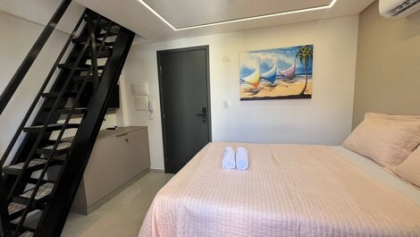 Flat No Caribessa com banheira no terraço –Miramar