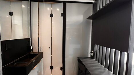 Flat com 2 Camas de Casal no Get One-Miramar