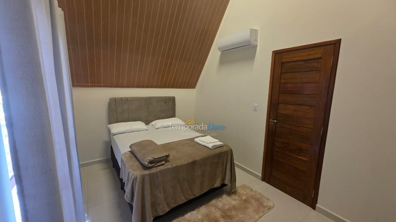 Casa para alquiler de vacaciones em Bananeiras (Chã do Lindollfo)