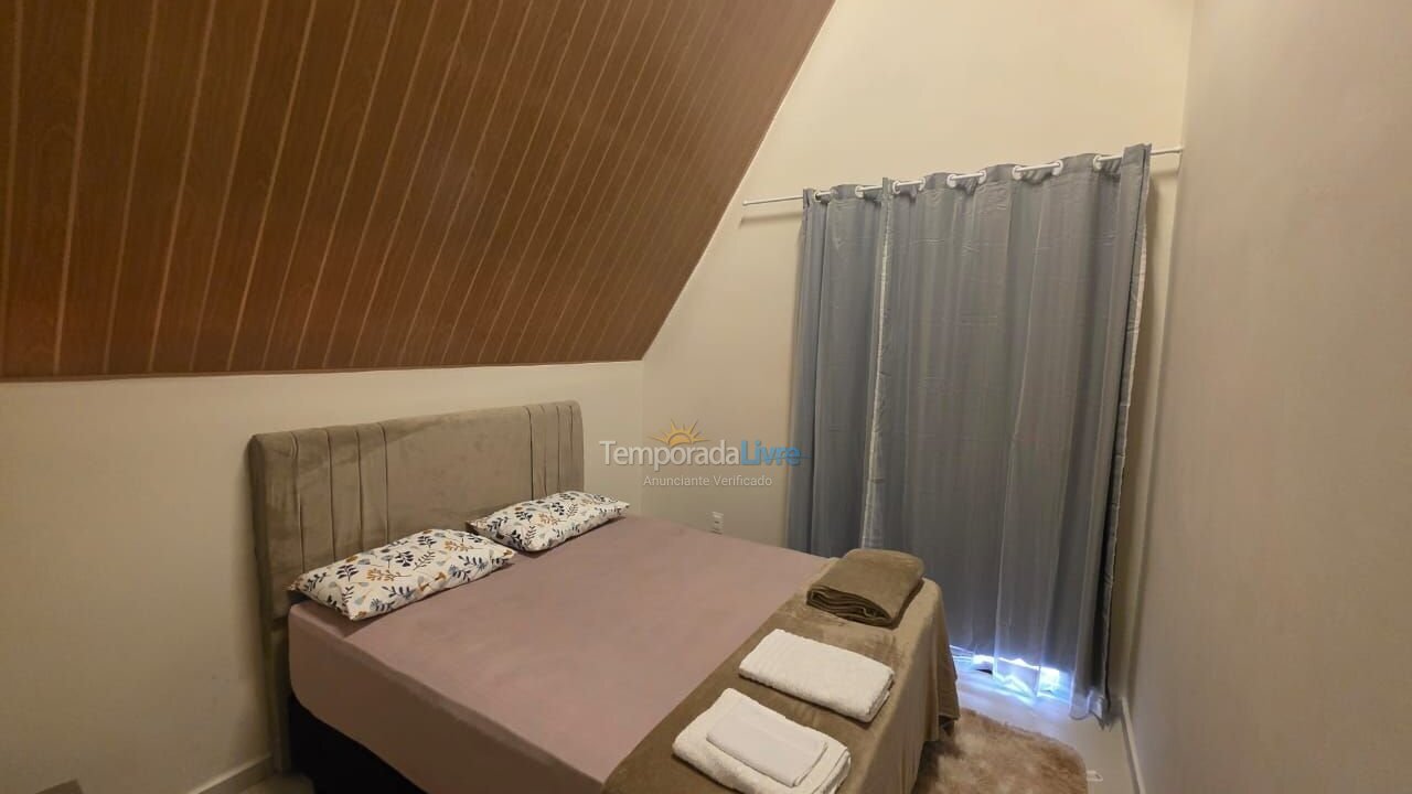 Casa para alquiler de vacaciones em Bananeiras (Chã do Lindollfo)