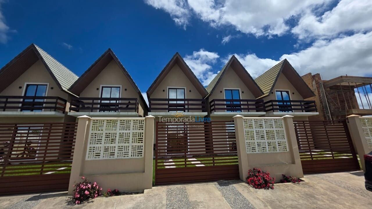 Casa para alquiler de vacaciones em Bananeiras (Chã do Lindollfo)