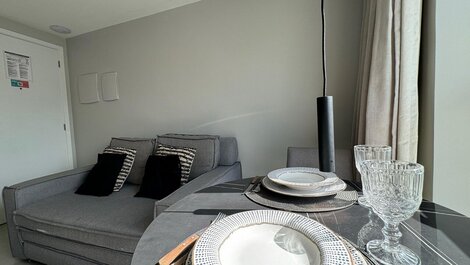 Flat p/ 4 pessoas em Tambaú