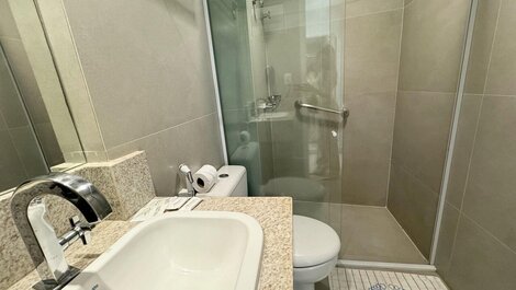 Apart p/ 4 pessoas em Tambaú - MH