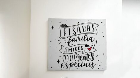 Apto de 2 Quartos no Cabo Branco