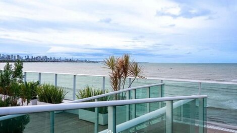 Incrível Flat com varanda Vista-Mar em Cabo Branco