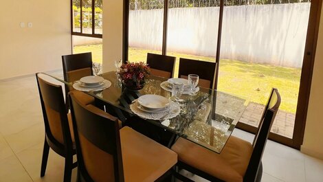 Cerejeiras: Seu Refúgio em Bananeiras