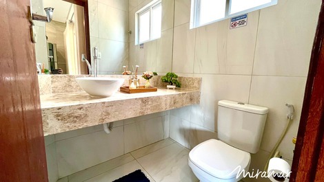 Mountain Paradise on Cherry Blossom Mountain