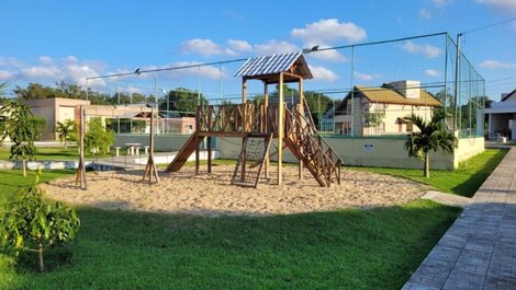 Mountain Paradise on Cherry Blossom Mountain