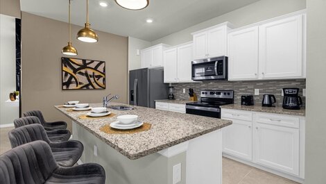 House with 7 bedrooms in Orlando near Disney.