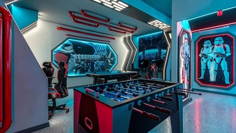 House with 7 bedrooms in Orlando near Disney.