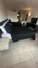 Stúdio em hotel luxo Ritz Suítes Grand Hotel Boutique vista ampla mar