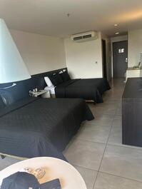 Stúdio em hotel luxo Ritz Suítes Grand Hotel Boutique vista ampla mar