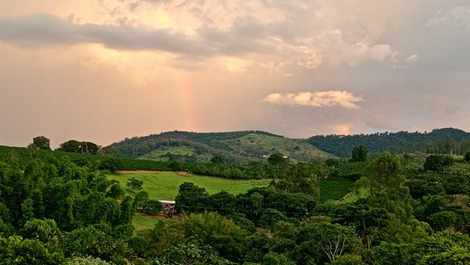 Vista para montanhas 