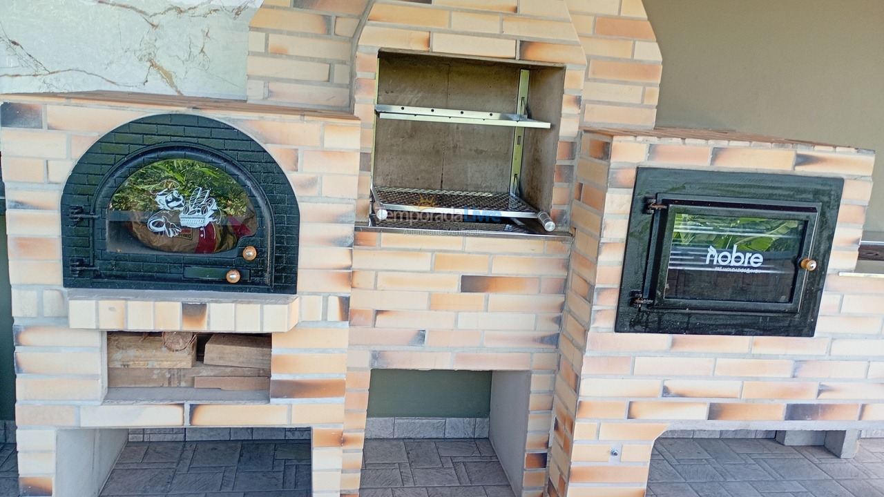 Chácara / sítio para aluguel de temporada em Socorro (Belizário)